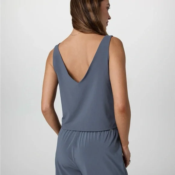 Vuori Villa Cropped Tank - Picture 4 of 6